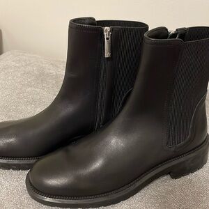 NEW Aquatalia Boots Women’s Size 8 Lauda Smooth Black Leather Water Repellent